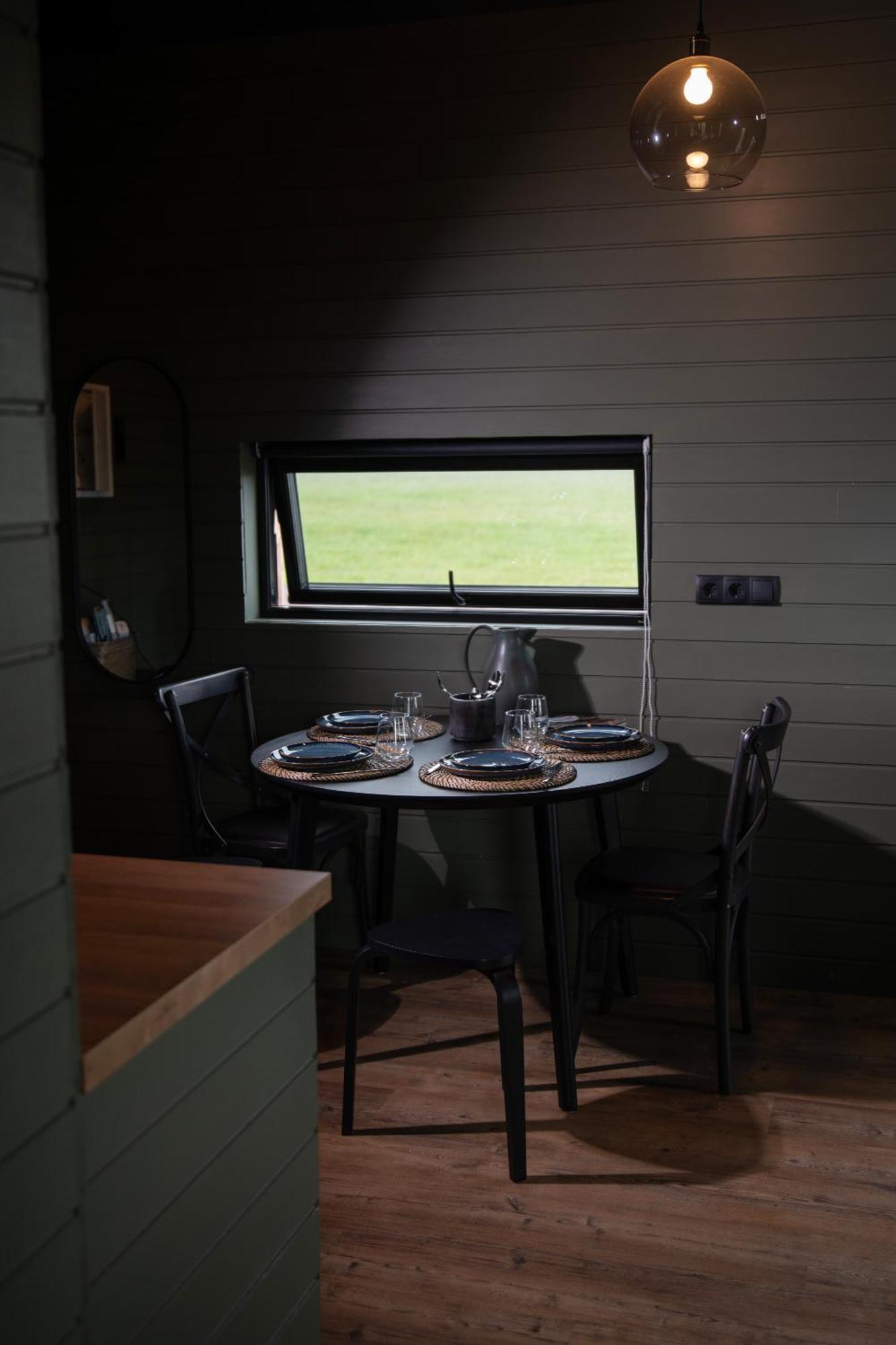 Apartamento Sleeping With The Horses Hvolsvöllur Exterior foto